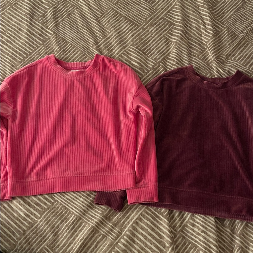 Pink and Burgundy Ribbed Sweaters - Picture 4 of 4